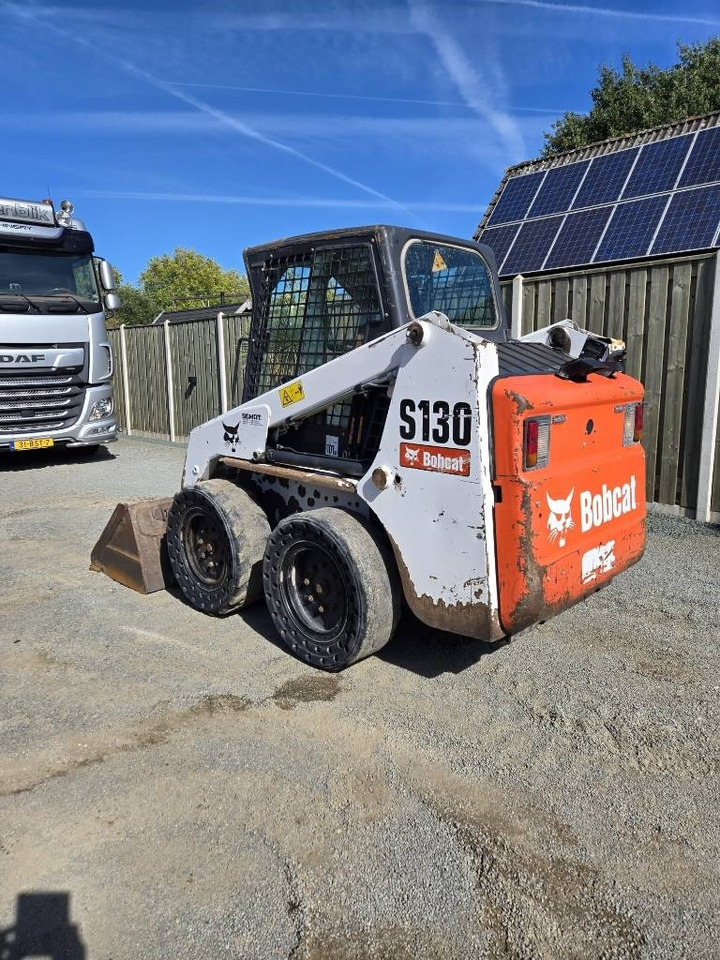 Bobcat S 130 - Skid steer loader: picture 2 Bobcat S 130 - Skid steer loader: picture 2