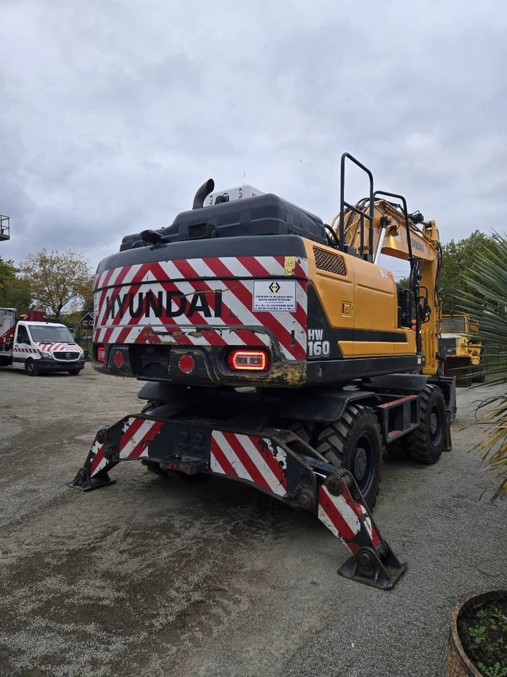 Hyundai HW 160 - Wheel excavator: picture 4 Hyundai HW 160 - Wheel excavator: picture 4