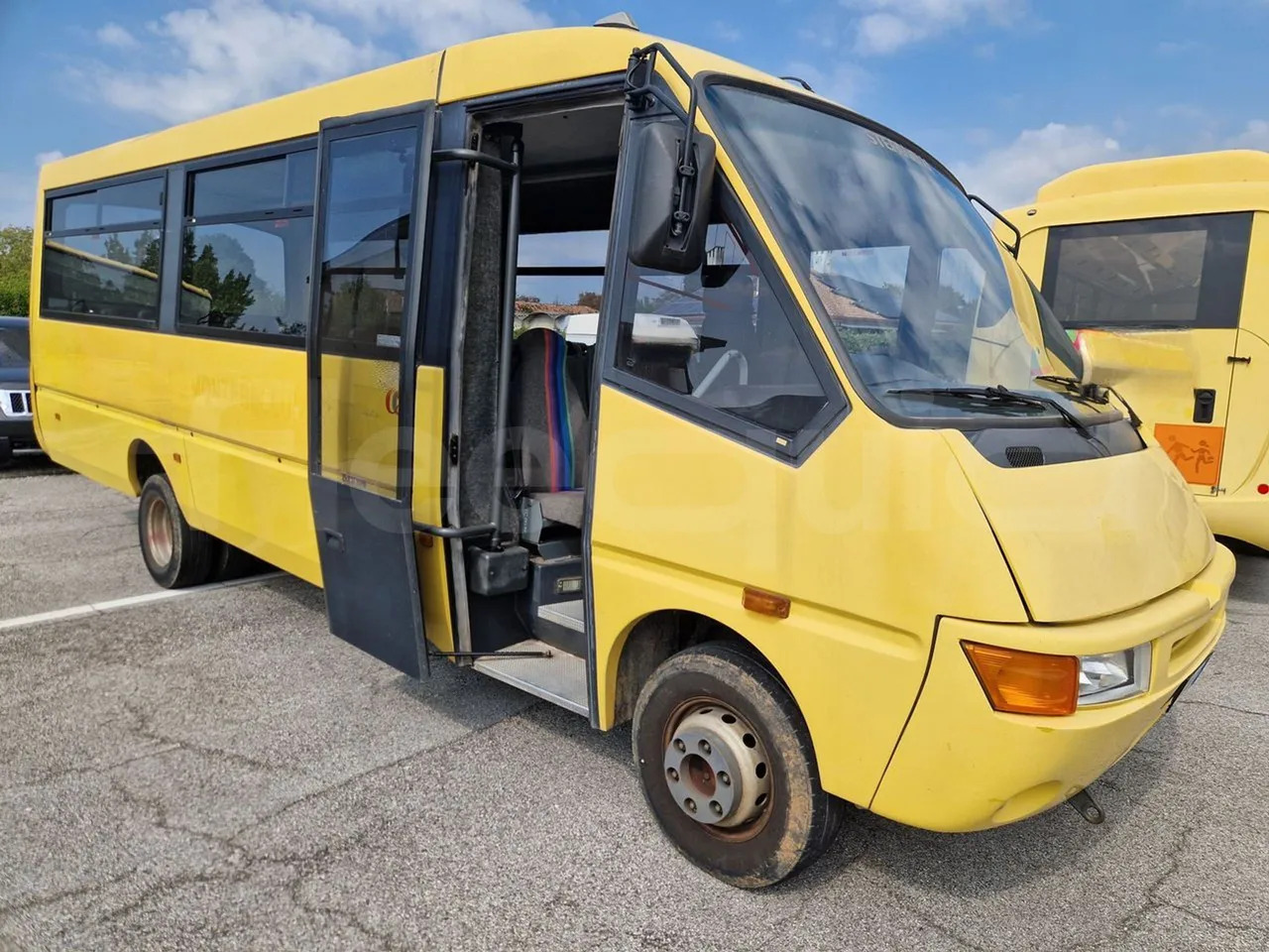 School bus Iveco Cacciamali: picture 12