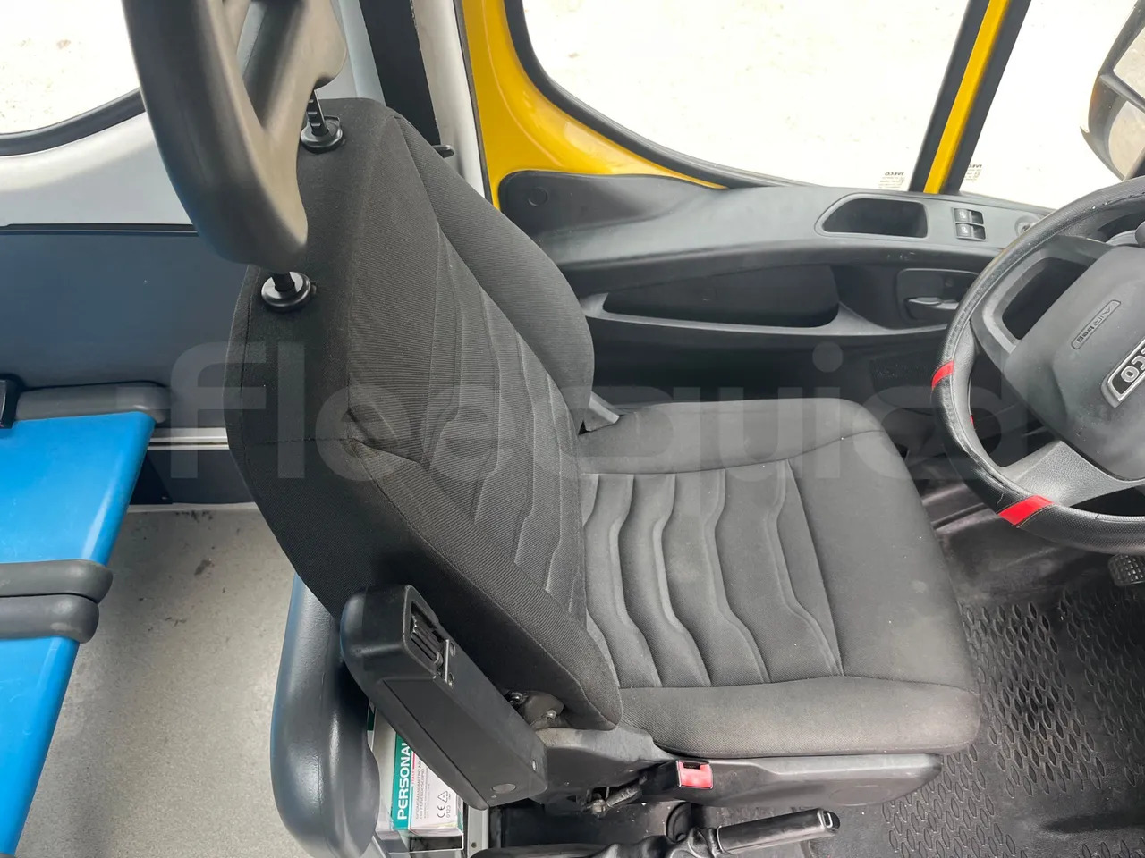 School bus Iveco Daily: picture 16 School bus Iveco Daily: picture 16
