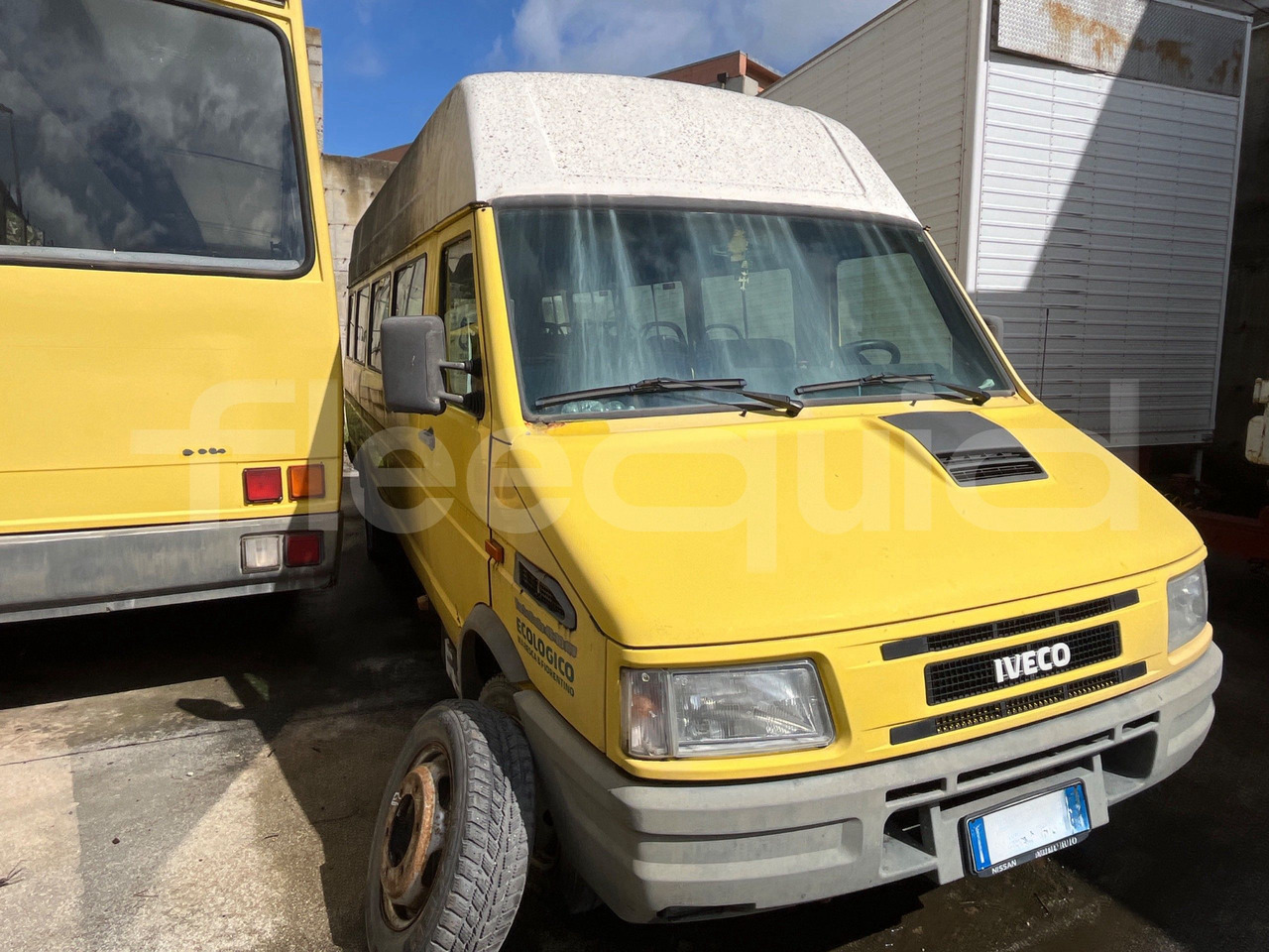 Iveco Turbo Daily - School bus: picture 1 Iveco Turbo Daily - School bus: picture 1