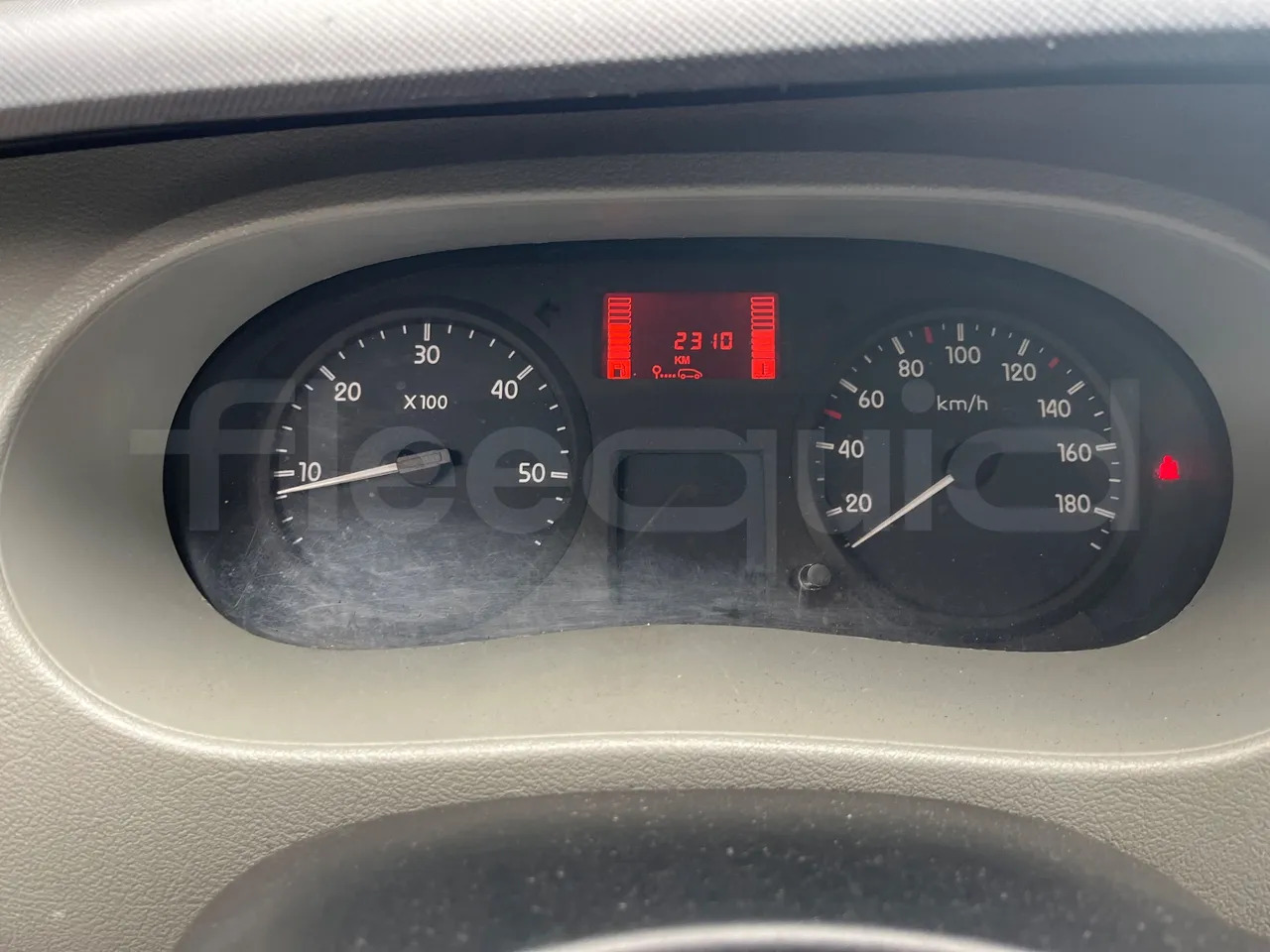 Renault Master - Suburban bus: picture 3 Renault Master - Suburban bus: picture 3