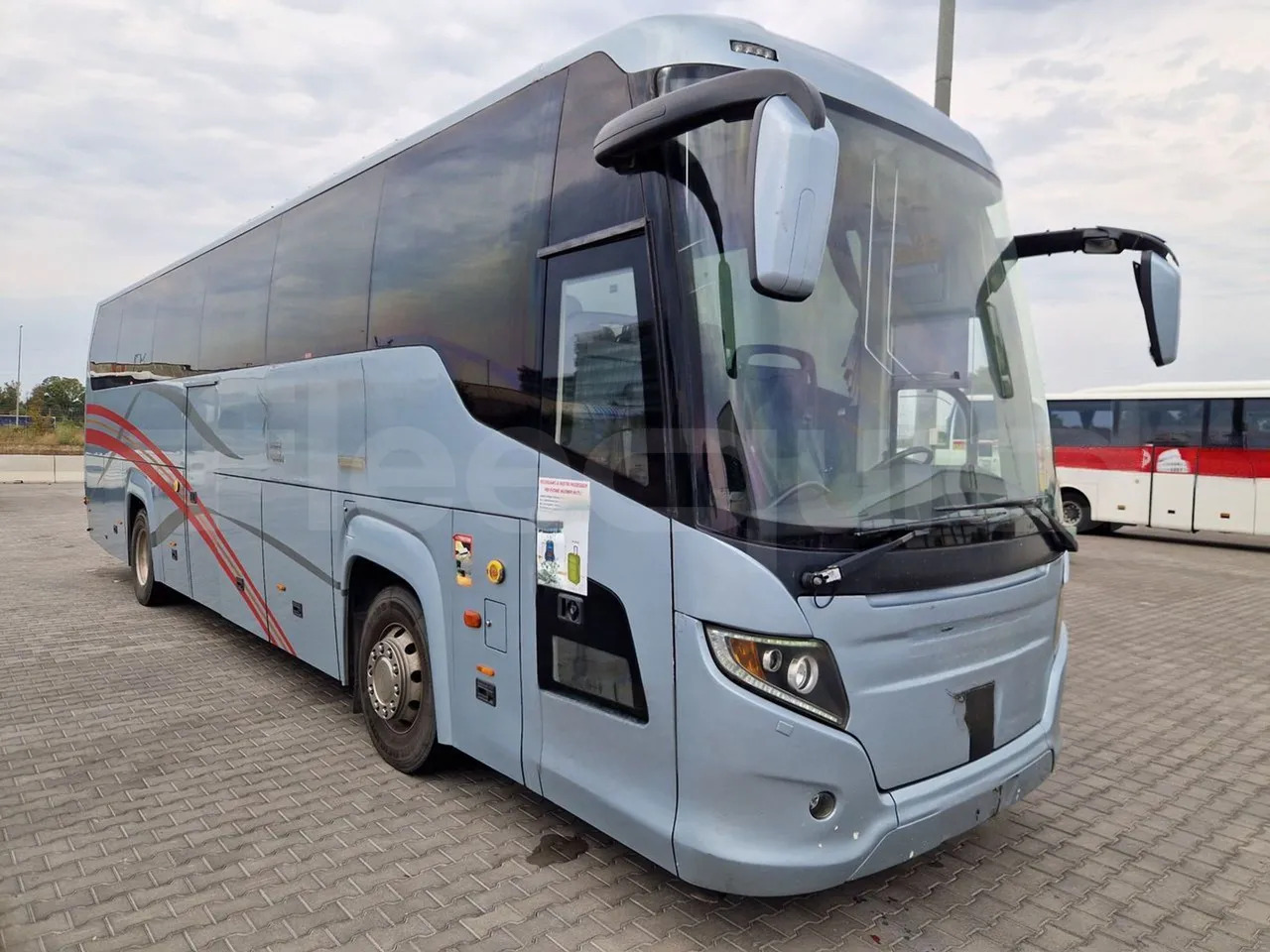 Coach Scania Touring HD: picture 1