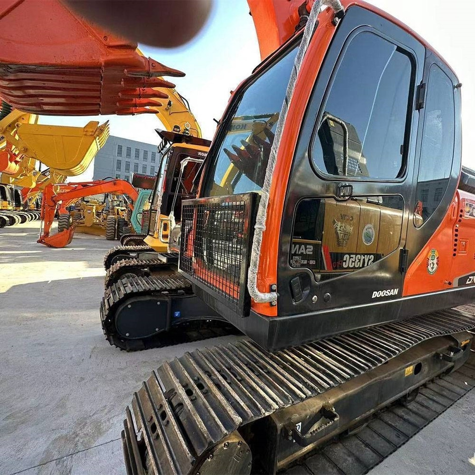 Crawler excavator Doosan DX150LC-9C: picture 8