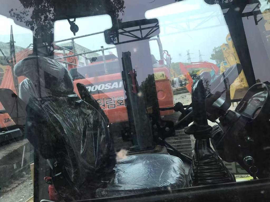 JCB 3 CX - Backhoe loader: picture 5 JCB 3 CX - Backhoe loader: picture 5