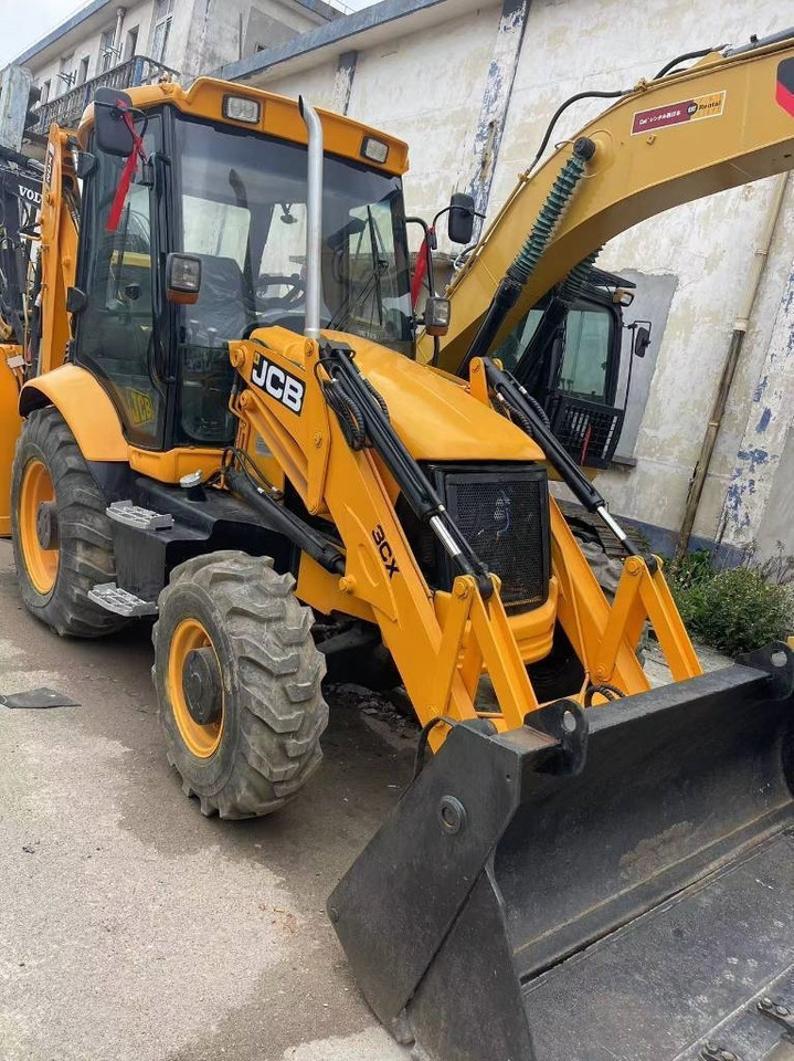 JCB 3CX - Backhoe loader: picture 4 JCB 3CX - Backhoe loader: picture 4