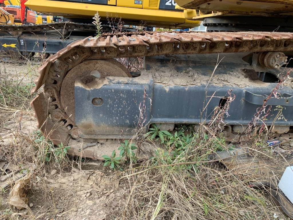 Komatsu PC 240 - Crawler excavator: picture 5 Komatsu PC 240 - Crawler excavator: picture 5