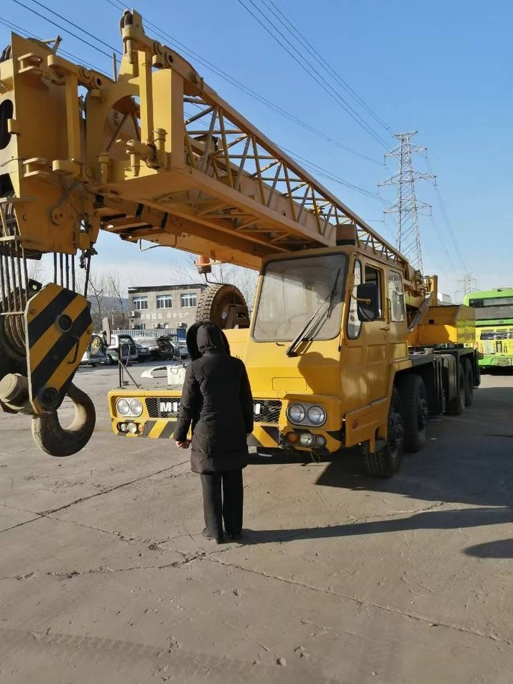 Tadano TL 300 E - Mobile crane: picture 1 Tadano TL 300 E - Mobile crane: picture 1