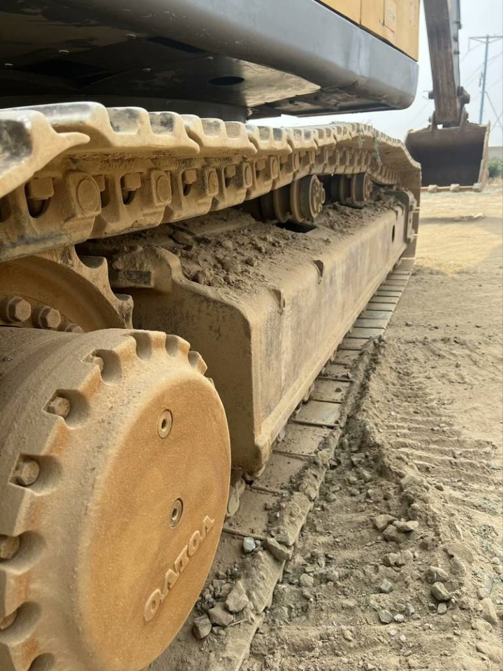 Crawler excavator Volvo 480: picture 30