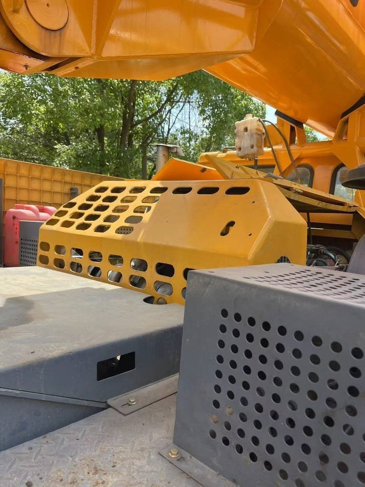 XCMG QY70K-II  - All terrain crane: picture 4 XCMG QY70K-II  - All terrain crane: picture 4