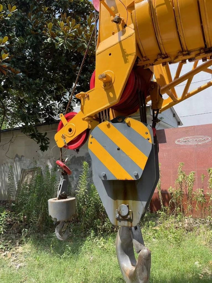 XCMG QY70K-II  - All terrain crane: picture 3 XCMG QY70K-II  - All terrain crane: picture 3