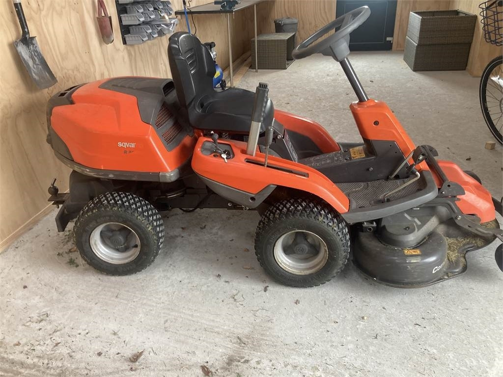 Husqvarna R214TC - Garden mower: picture 1 Husqvarna R214TC - Garden mower: picture 1