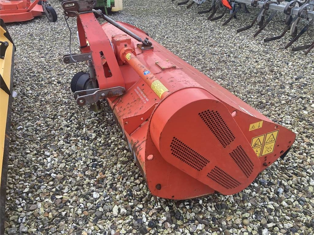 Kuhn BKE 250 BRAK PUDSER - Flail mower: picture 1 Kuhn BKE 250 BRAK PUDSER - Flail mower: picture 1