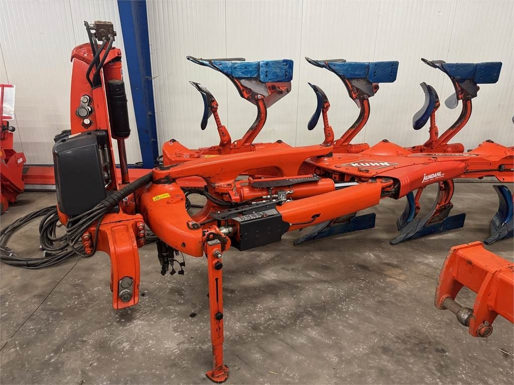 Kuhn VM L-NSH 5+1 ON LAND  - Plow: picture 4 Kuhn VM L-NSH 5+1 ON LAND  - Plow: picture 4