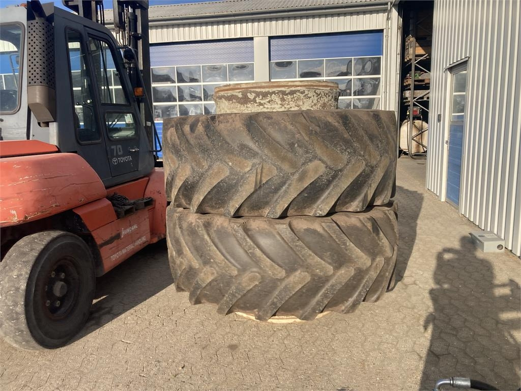 Michelin 650/75X38  - Tire for Agricultural machinery: picture 2 Michelin 650/75X38  - Tire for Agricultural machinery: picture 2