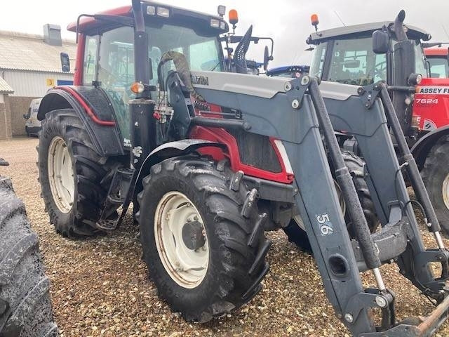 Valtra N123 MED FRONTLÆSSER - Farm tractor: picture 2 Valtra N123 MED FRONTLÆSSER - Farm tractor: picture 2