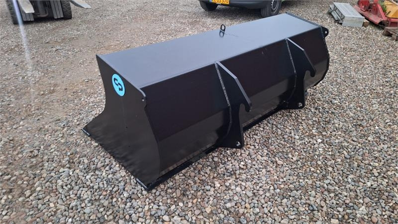 C&P Metal jordskovl - Loader bucket: picture 5 C&P Metal jordskovl - Loader bucket: picture 5