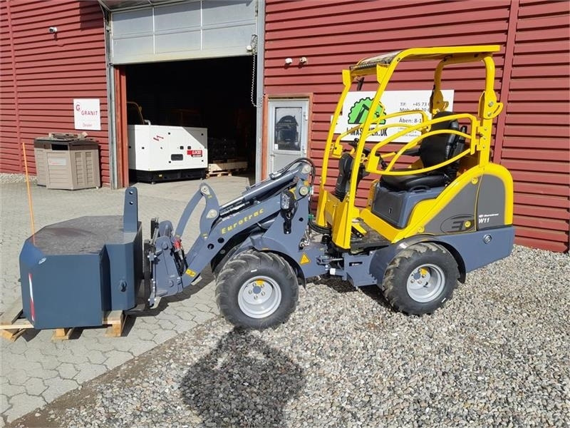 Eurotrac W11 LAV TÅRN - Compact loader: picture 2 Eurotrac W11 LAV TÅRN - Compact loader: picture 2