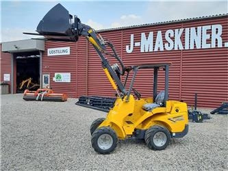 Eurotrac W11 Teleskoparm - Compact loader: picture 1 Eurotrac W11 Teleskoparm - Compact loader: picture 1