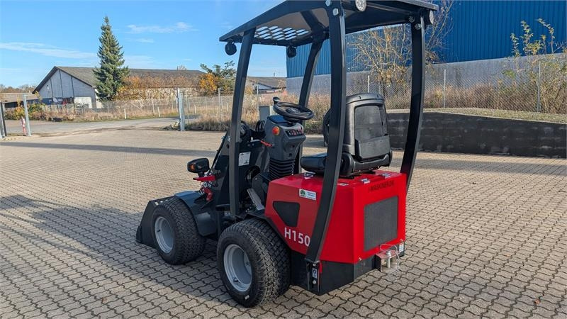Heracles H150 - Compact loader: picture 3 Heracles H150 - Compact loader: picture 3