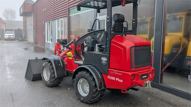 Heracles H200 - Compact loader: picture 3 Heracles H200 - Compact loader: picture 3