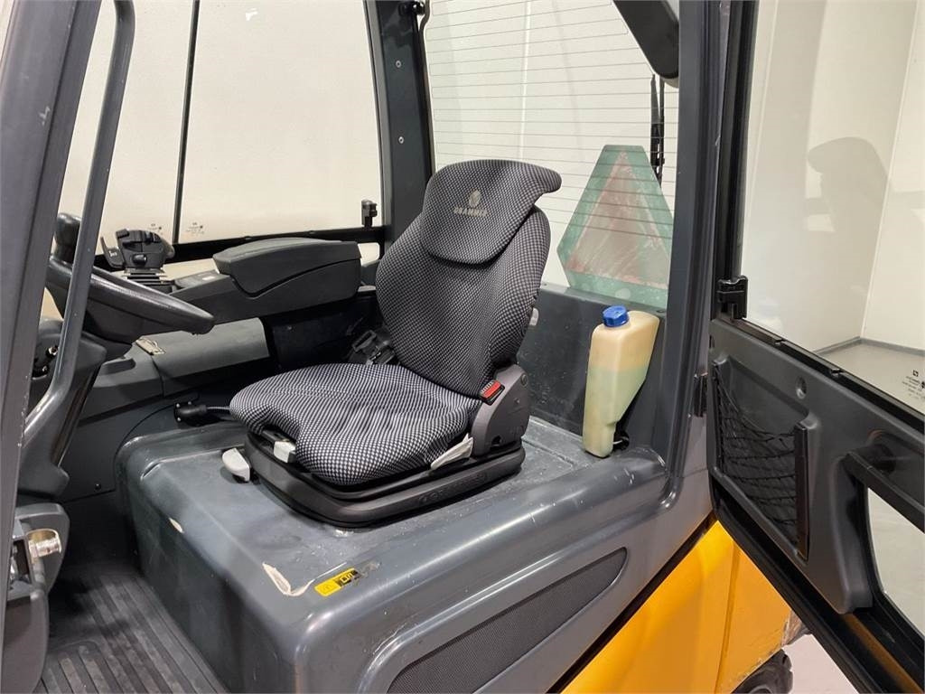 Jungheinrich EFG 535KS - Electric forklift: picture 5 Jungheinrich EFG 535KS - Electric forklift: picture 5