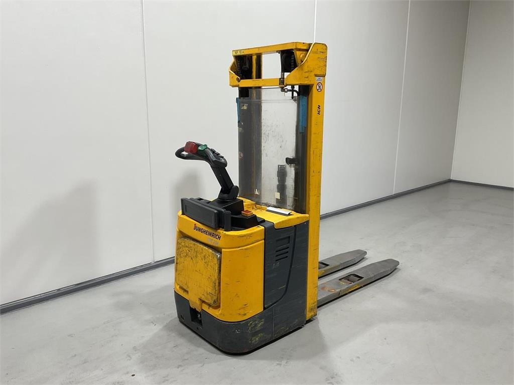 Jungheinrich ERC 214 - Stacker: picture 2 Jungheinrich ERC 214 - Stacker: picture 2