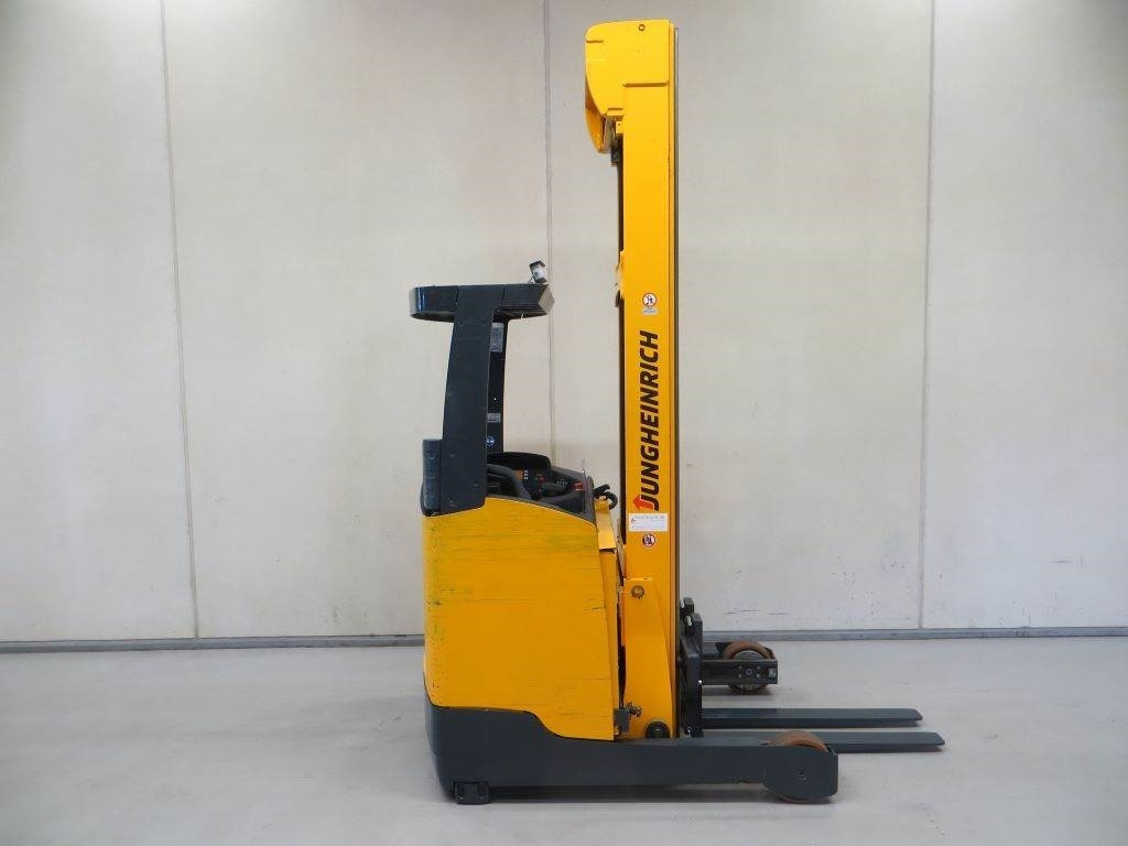Jungheinrich ETV 216 - Reach truck: picture 1 Jungheinrich ETV 216 - Reach truck: picture 1