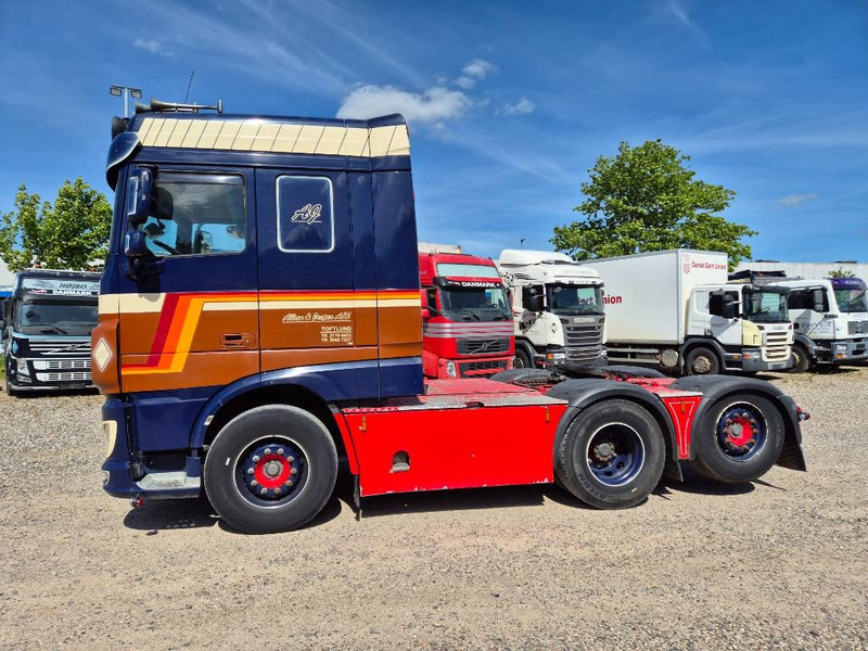 DAF XF 530 // Big Hydraulic // special interior - Tractor unit: picture 2 DAF XF 530 // Big Hydraulic // special interior - Tractor unit: picture 2