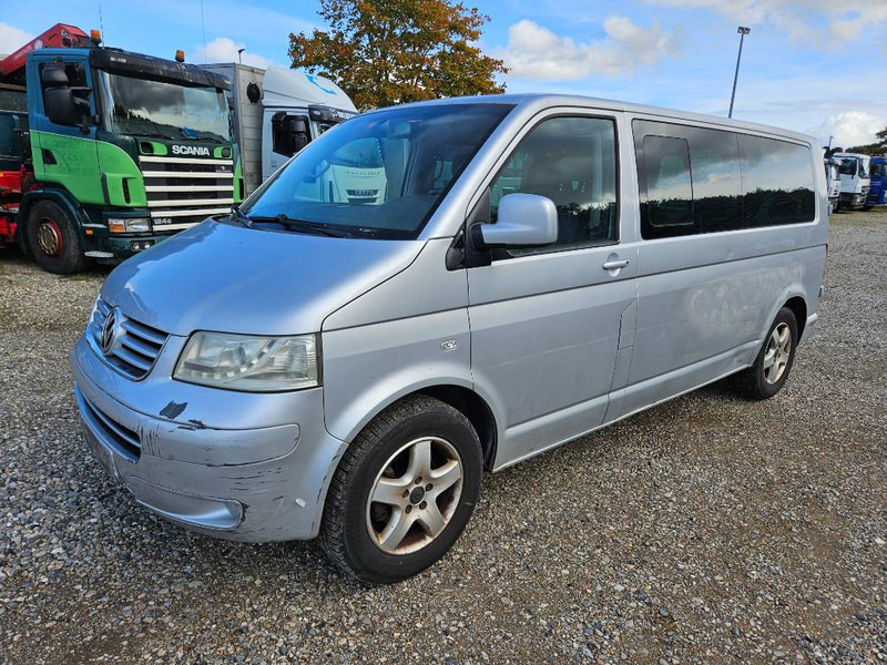 Volkswagen Caravelle 2,5 TDi 130 lang 10prs 5d - Car: picture 1 Volkswagen Caravelle 2,5 TDi 130 lang 10prs 5d - Car: picture 1