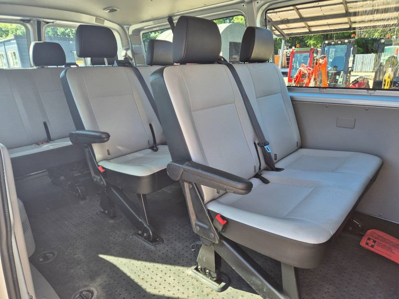Car Volkswagen Transporter 2,0 TDi 102 Kombi lang 4d 9 prs: picture 15