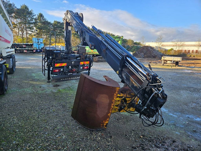 Volvo HIAB 166 E-4 Hipro - Crane truck: picture 3 Volvo HIAB 166 E-4 Hipro - Crane truck: picture 3