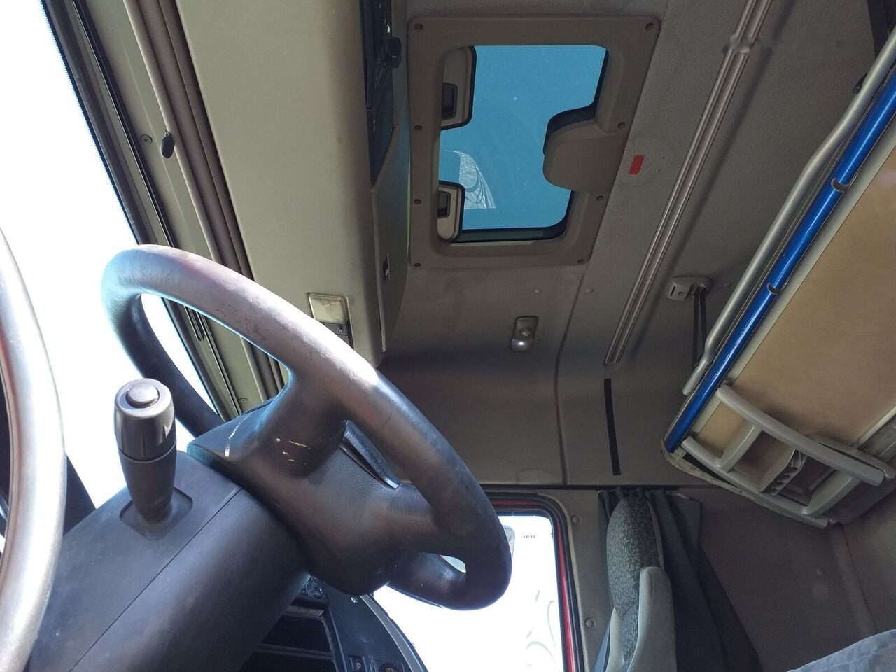 Tractor unit DAF XF105.510: picture 9