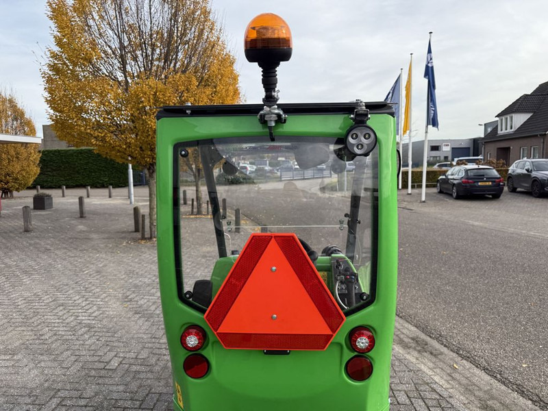 Wheel loader Avant 635i TDS: picture 11