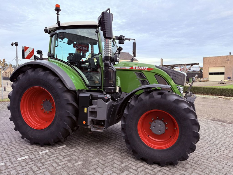 Fendt 720 Vario Profi Plus – Gen 6 - Farm tractor: picture 3 Fendt 720 Vario Profi Plus – Gen 6 - Farm tractor: picture 3