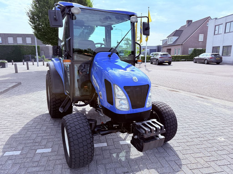 New Holland Boomer 45D Easy Drive - Farm tractor: picture 5 New Holland Boomer 45D Easy Drive - Farm tractor: picture 5