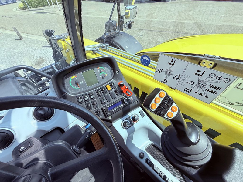 Leasing of New Holland TH7.42 Telehandler New Holland TH7.42 Telehandler: picture 7 Leasing of New Holland TH7.42 Telehandler New Holland TH7.42 Telehandler: picture 7