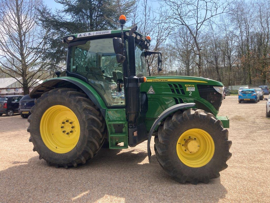 John Deere 6130R - Farm tractor: picture 1 John Deere 6130R - Farm tractor: picture 1