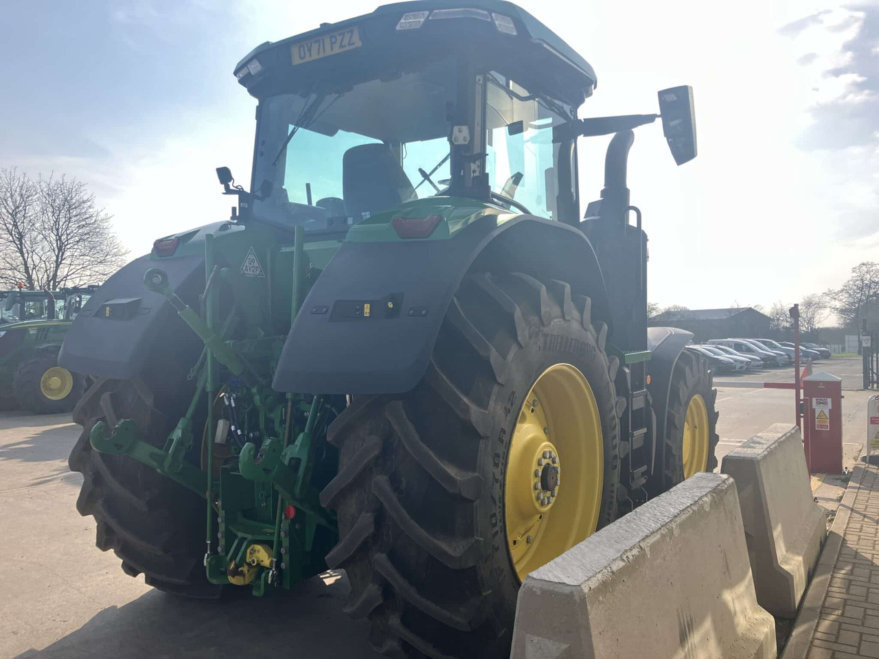 John Deere 7R 290 - Farm tractor: picture 5 John Deere 7R 290 - Farm tractor: picture 5