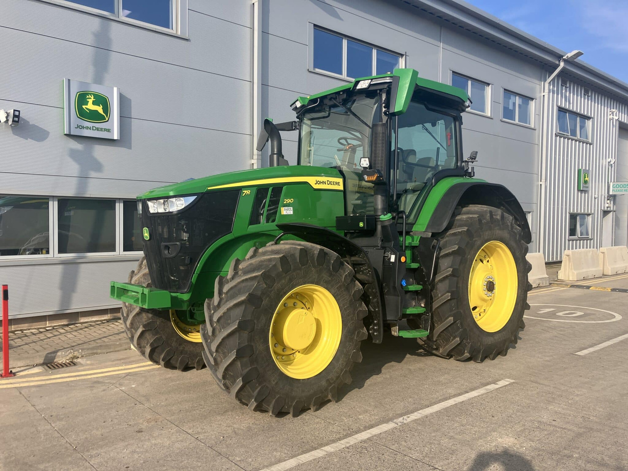 John Deere 7R 290 - Farm tractor: picture 1 John Deere 7R 290 - Farm tractor: picture 1