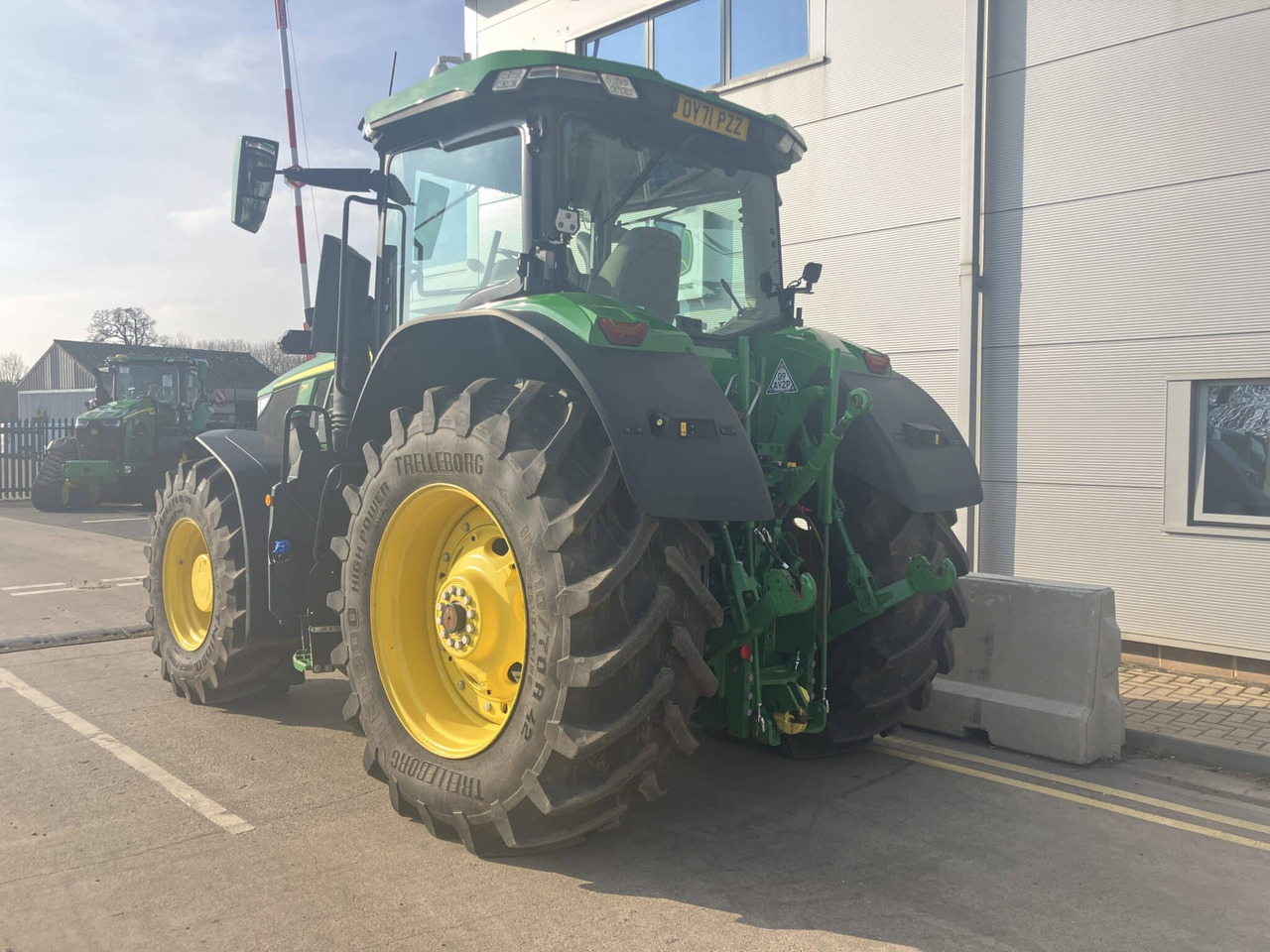 John Deere 7R 290 - Farm tractor: picture 3 John Deere 7R 290 - Farm tractor: picture 3