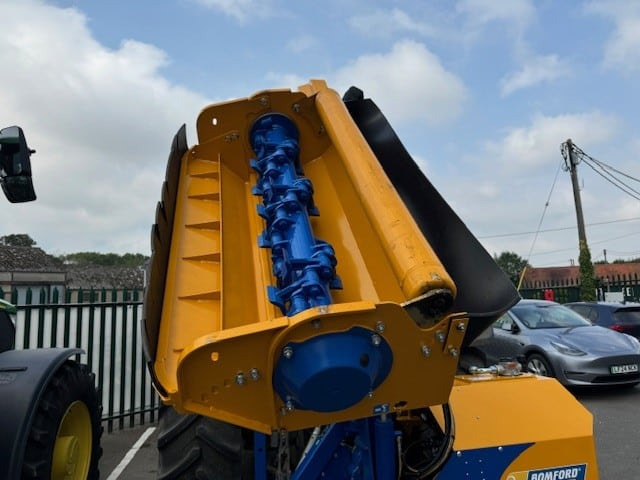 NEW BOMFORD KESTREL 5.7 EVO POWER PLUS - Boom mower: picture 3 NEW BOMFORD KESTREL 5.7 EVO POWER PLUS - Boom mower: picture 3