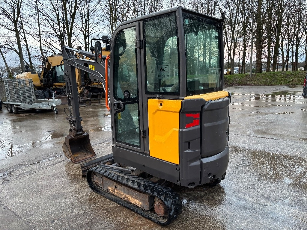 Volvo EC 20 E - Mini excavator: picture 3 Volvo EC 20 E - Mini excavator: picture 3