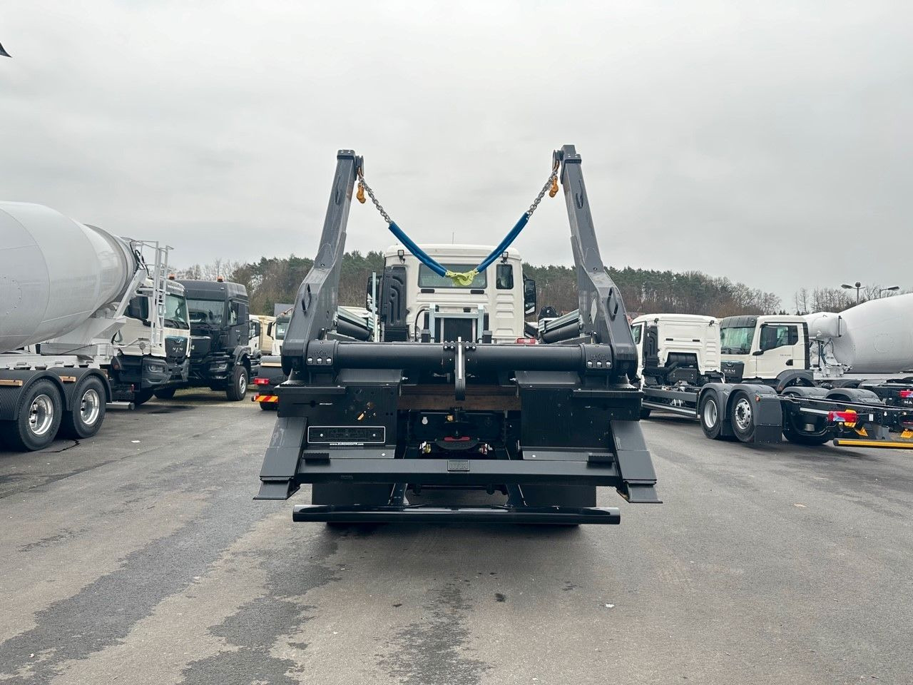 MAN TGS 18.400 4x4 Euro 6e Hyva Absetzkipper - Tipper, Crane truck: picture 2 MAN TGS 18.400 4x4 Euro 6e Hyva Absetzkipper - Tipper, Crane truck: picture 2