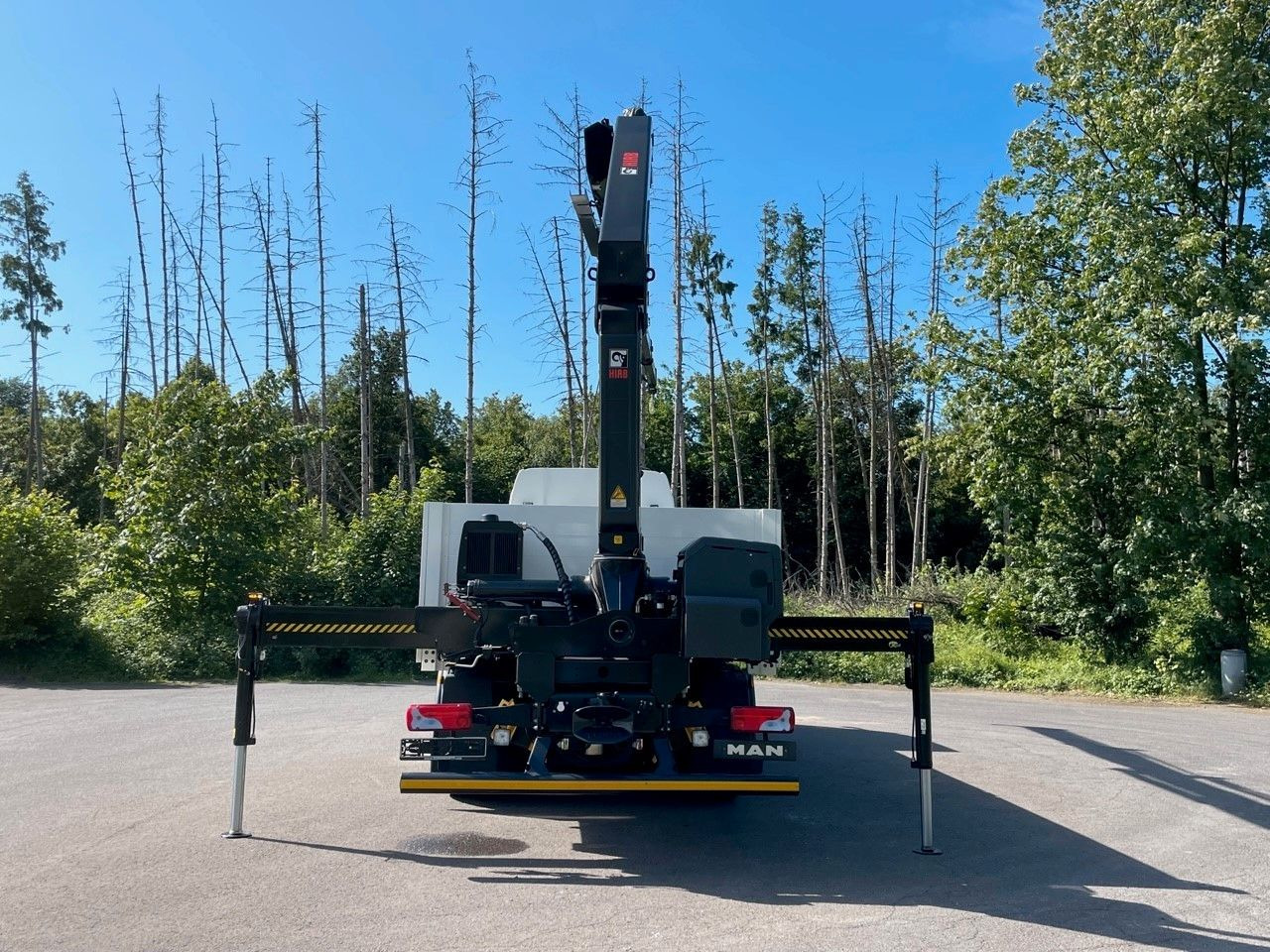 MAN TGS 26.480 6X2 Euro6 Retarder HIAB 228 - 4 - Dropside/ Flatbed truck, Crane truck: picture 5 MAN TGS 26.480 6X2 Euro6 Retarder HIAB 228 - 4 - Dropside/ Flatbed truck, Crane truck: picture 5