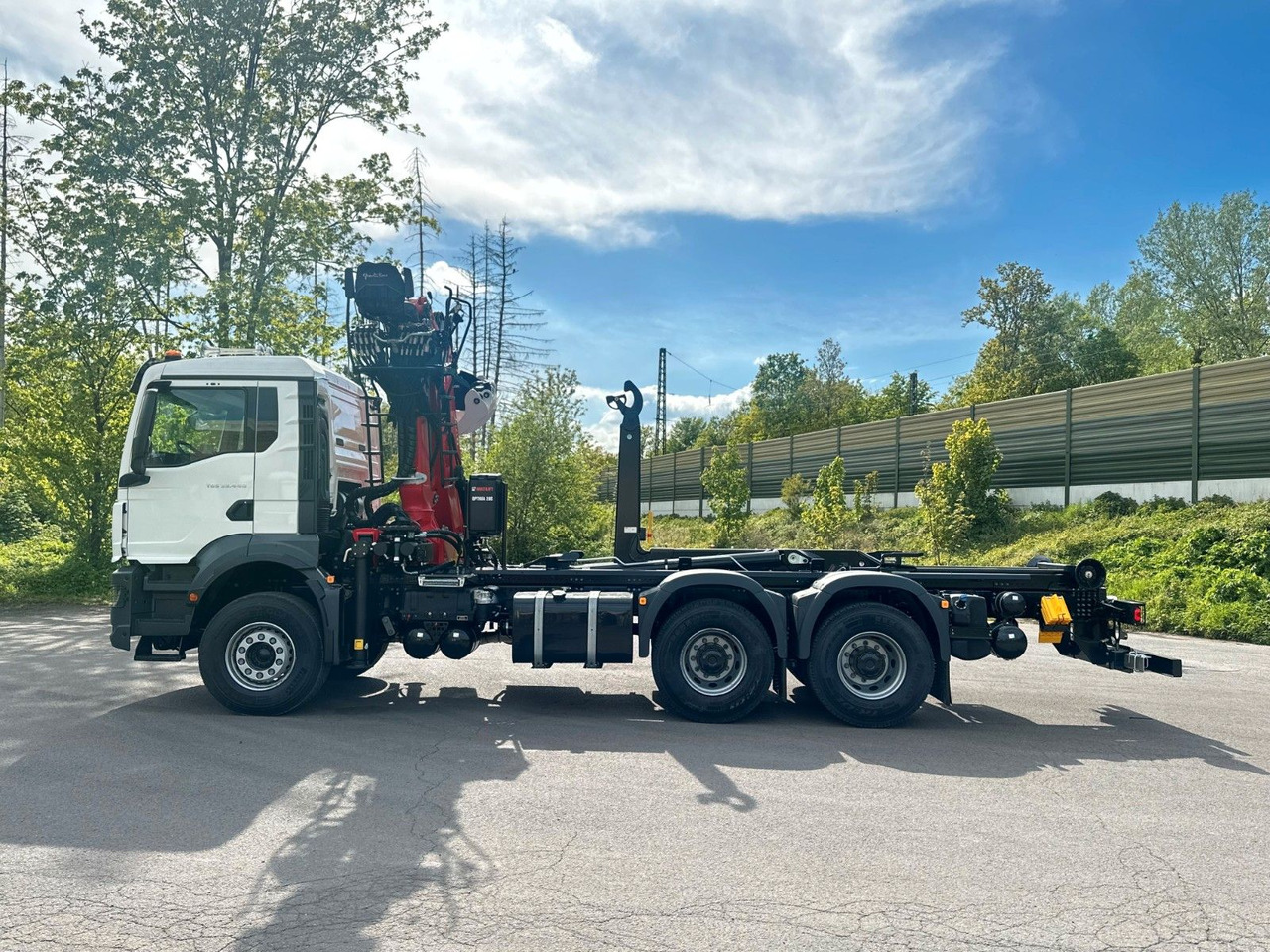 MAN TGS 33.440 6x4 Epsilon 170Z MultiLift 20s56 - Hook lift truck, Crane truck: picture 4 MAN TGS 33.440 6x4 Epsilon 170Z MultiLift 20s56 - Hook lift truck, Crane truck: picture 4