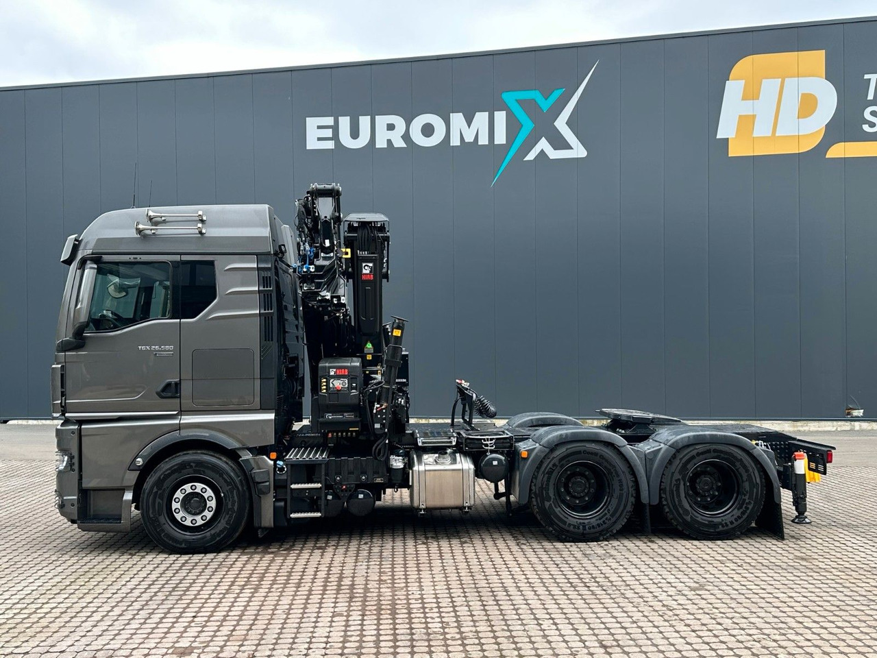 MAN TGX 26.580 6x4 Kran Hiab 302-6 + Jib-4 - Crane truck: picture 5 MAN TGX 26.580 6x4 Kran Hiab 302-6 + Jib-4 - Crane truck: picture 5