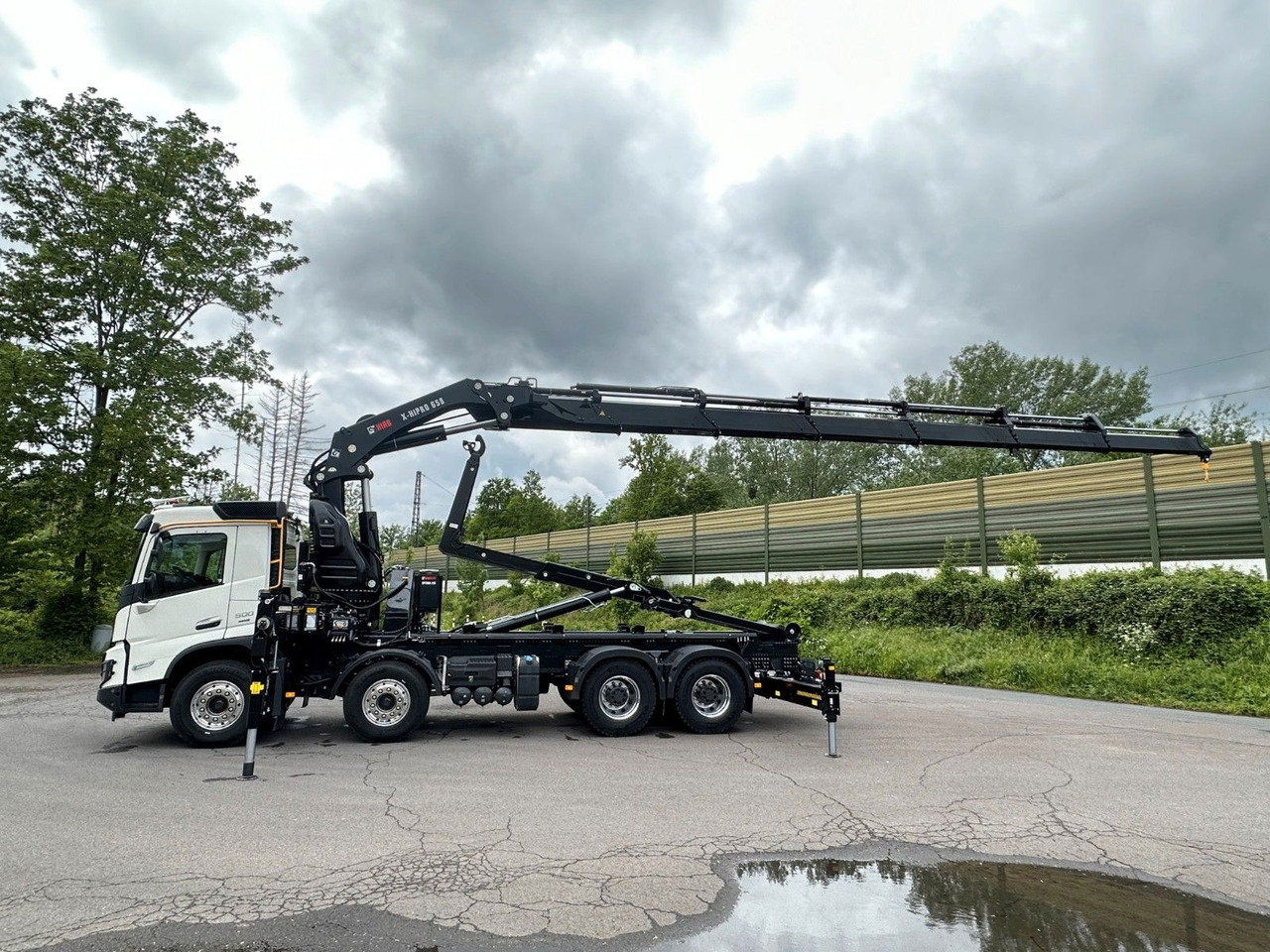 Hook lift truck, Crane truck Volvo FMX 500 8x4 Abrollkipper + Kran Hiab 658-6: picture 23