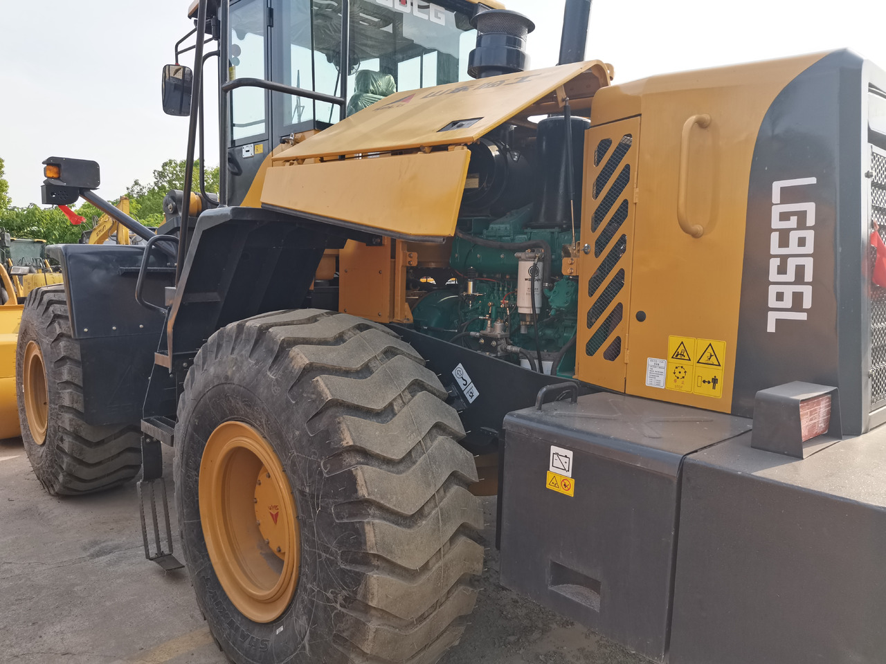 SDLG LG956L - Wheel loader: picture 3 SDLG LG956L - Wheel loader: picture 3