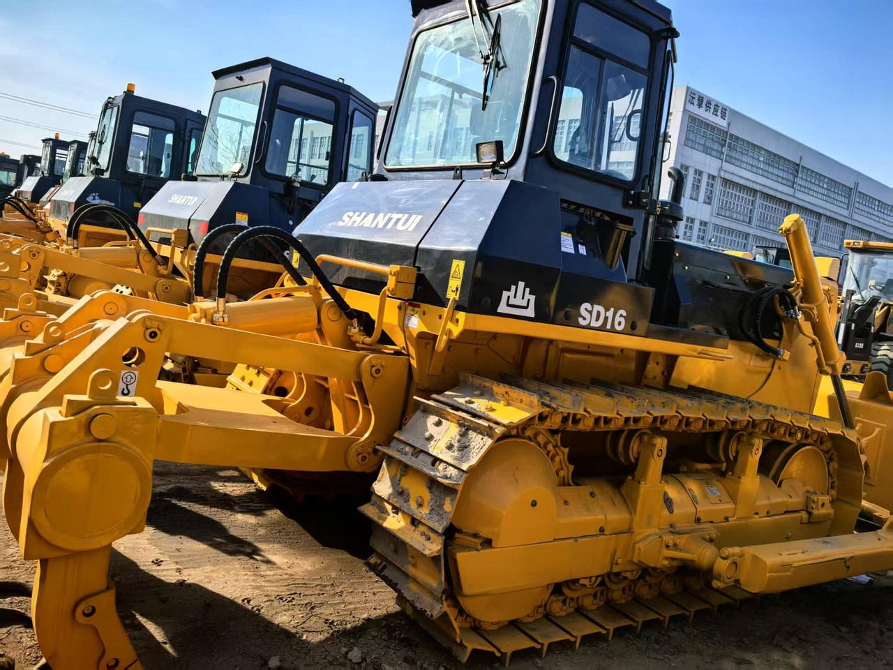 SHANTUI SD16 - Bulldozer: picture 2 SHANTUI SD16 - Bulldozer: picture 2